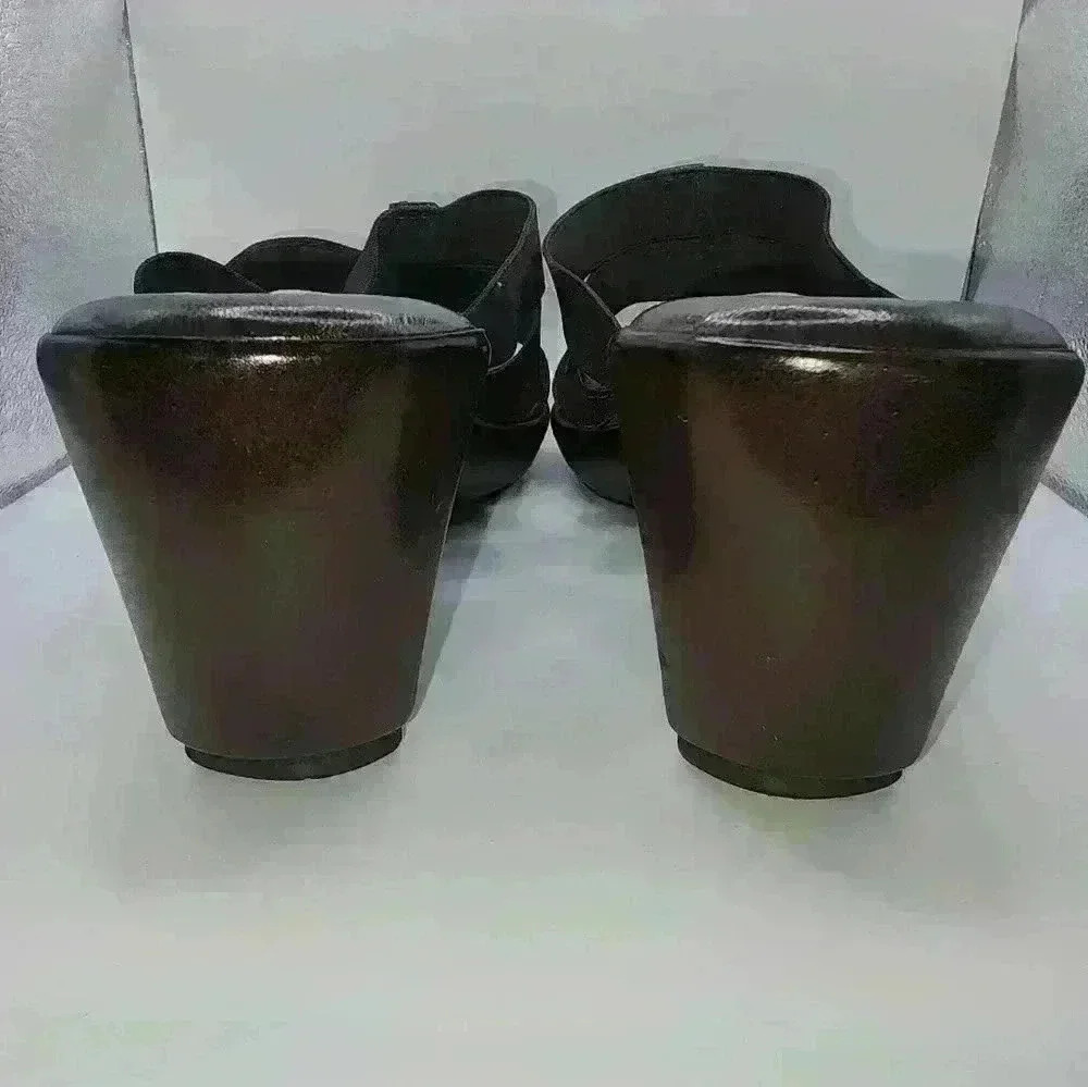 Damiani's Italian Made Sandal Size 8 - Picture 2 of 7